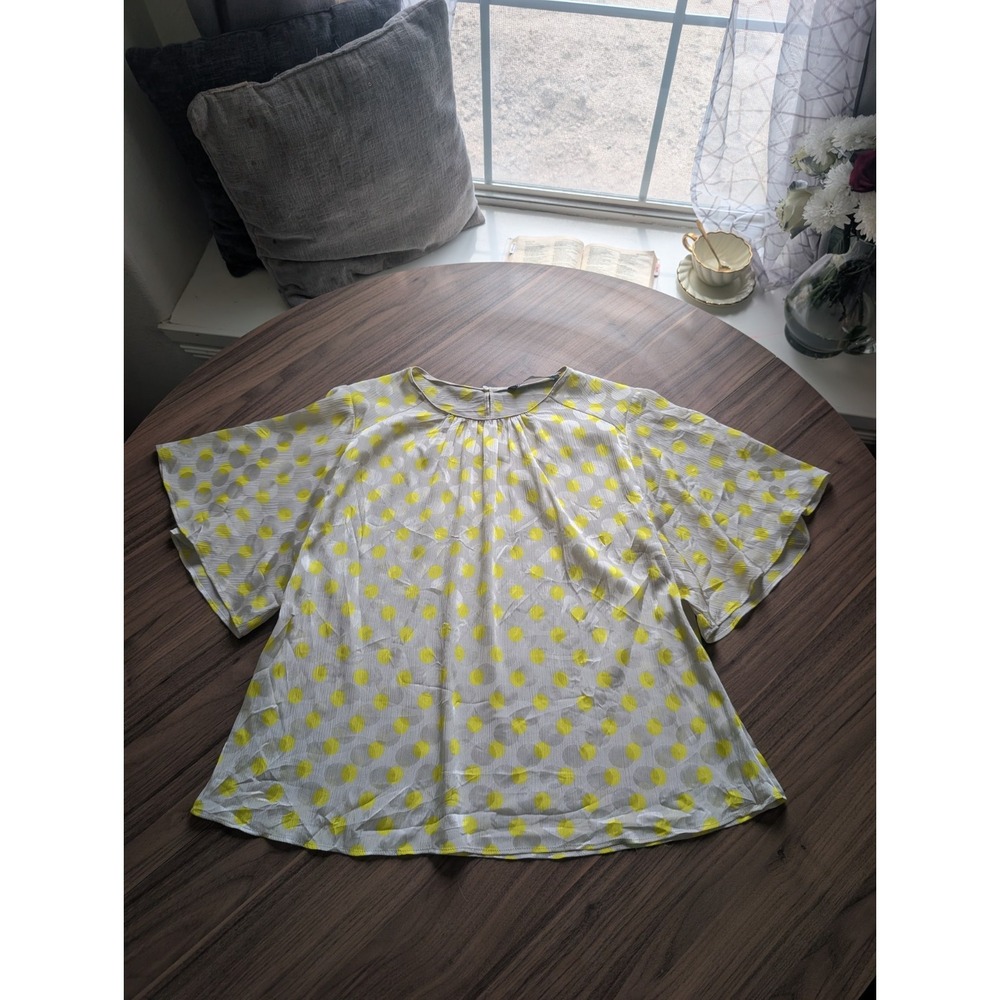 Zara Women's L Gray Yellow Polka Dot Blouse Flutter Sleeve Flowy Top Textured